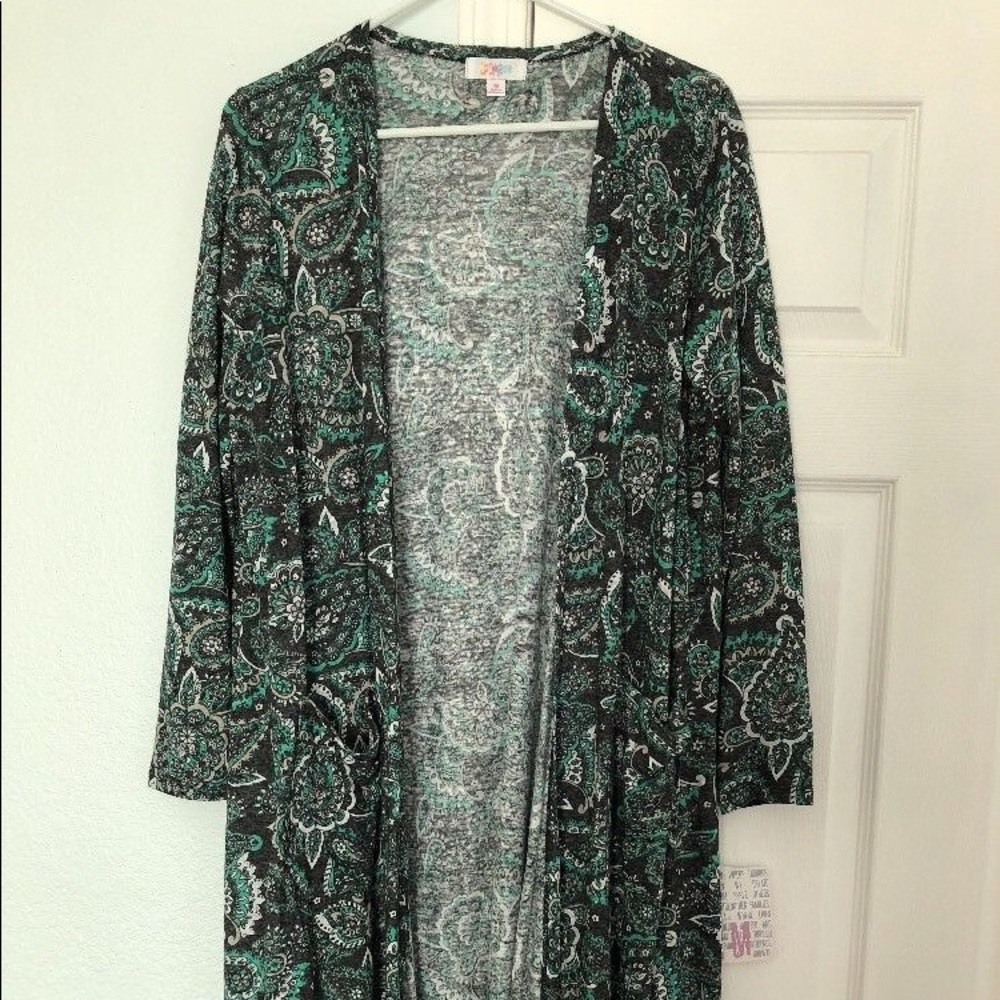 LulaRoe Sarah cardigan size medium